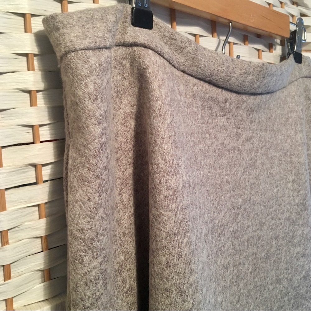 Winter skirt, gray